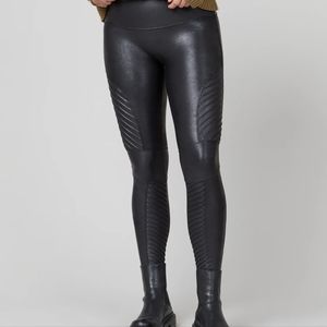 SPANX FAUX LEATHER MOTO LEGGING 20136R MEDIUM